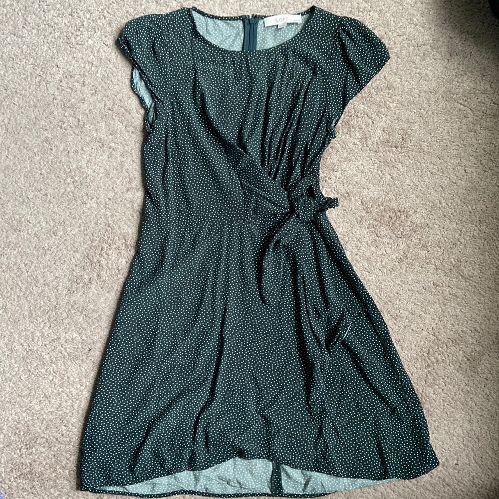 Super cute LOFT polka dot dress